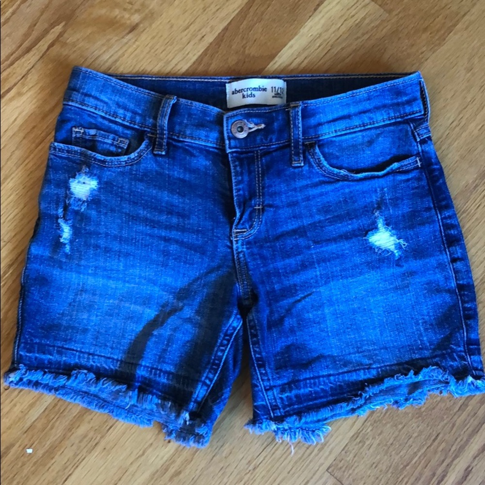 Abercrombie girls shorts, size 11/12